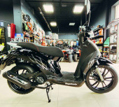 Скутер Regulmoto TREVIS 125 (LJ125T-16) 